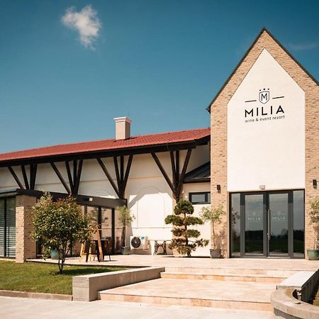 Milia Wine & Event Resort Dunajský Klátov Exterior foto